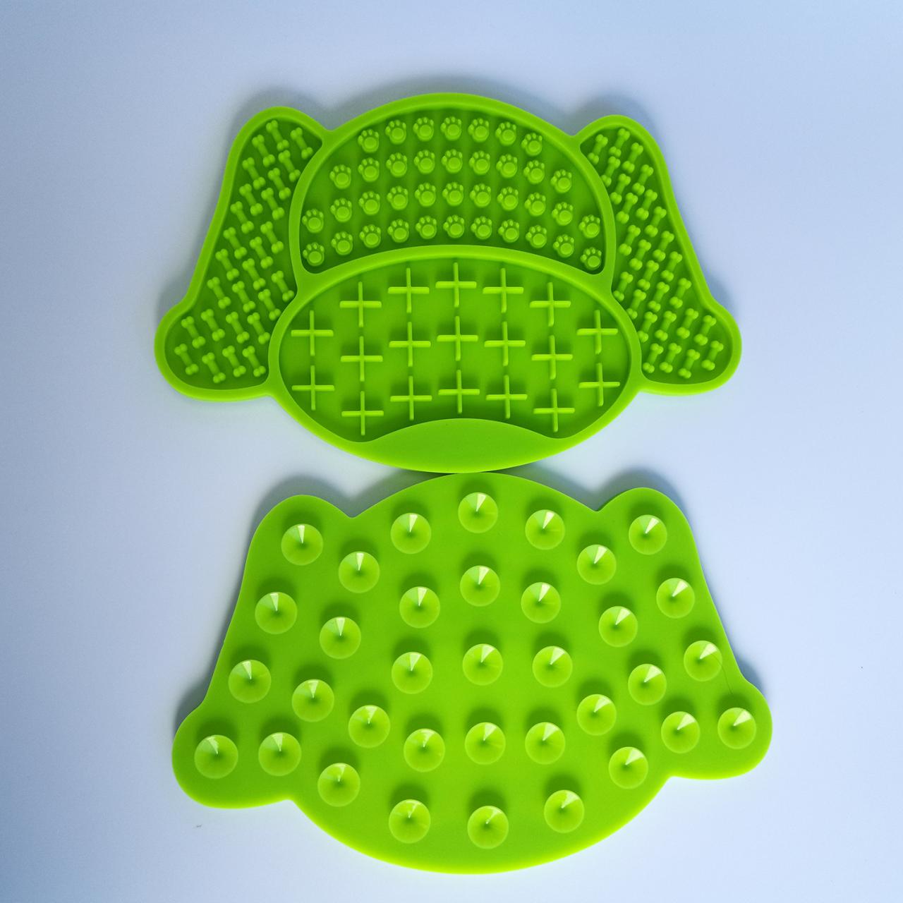 Slow Feeder Silicone Dog Lick Pad Plate Bath Products with Suction Cup Cute Pattern Lick Mat Bowl Pet Feeding Toy
